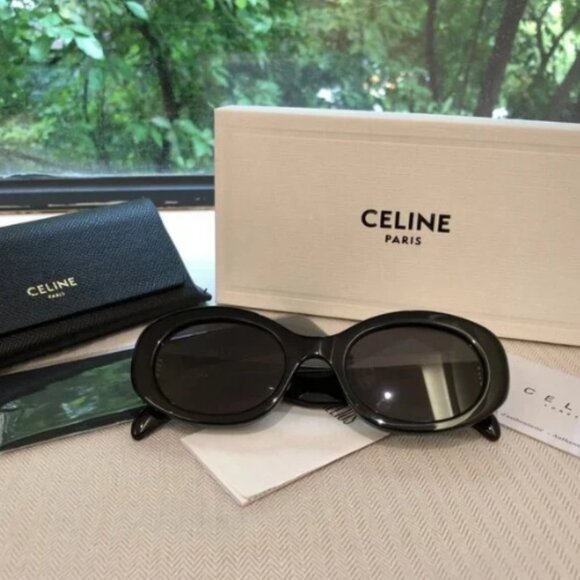 Celine CL40194 Triomphe Oval Women's Sunglasses Travel Authentic + Original Box - Picture 4 of 6